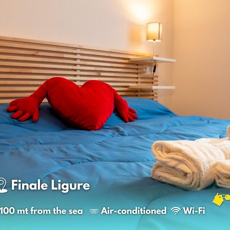 100 Metri Dal Mare Relax A Due Passi Dal Centro Apartment Finale Ligure Luaran gambar