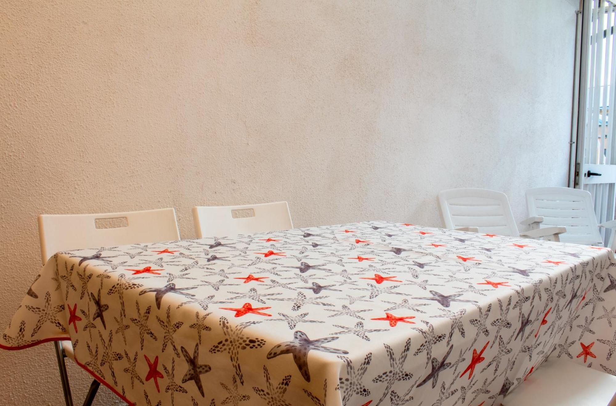100 Metri Dal Mare Relax A Due Passi Dal Centro Apartment Finale Ligure Luaran gambar