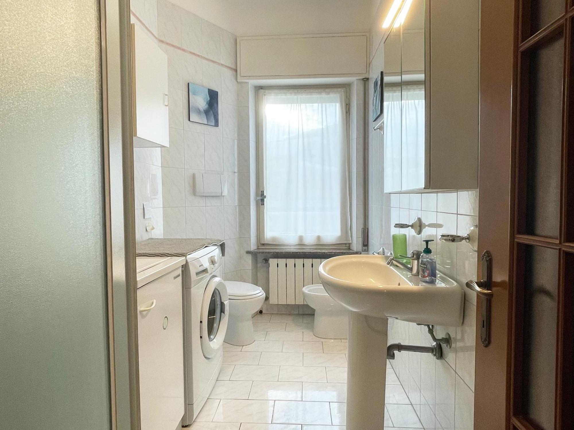 100 Metri Dal Mare Relax A Due Passi Dal Centro Apartment Finale Ligure Luaran gambar